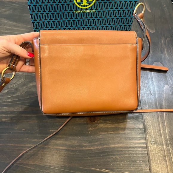 Tory Burch Miller Metal  Crossbody Bag - Picture 6 of 16